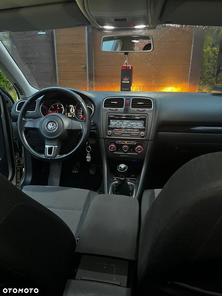 Volkswagen Golf 1.6 TDI Comfortline - 12