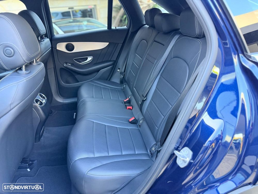 Mercedes-Benz GLC 250 d AMG Line 4-Matic - 24
