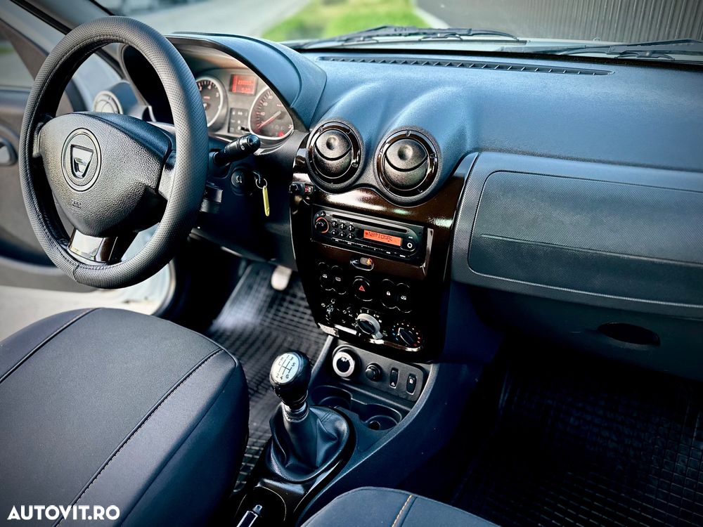 Dacia Duster 1.5 dCi 4x4 Prestige - 6