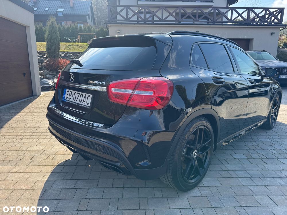 Mercedes-Benz GLA 45 AMG 4-Matic - 2