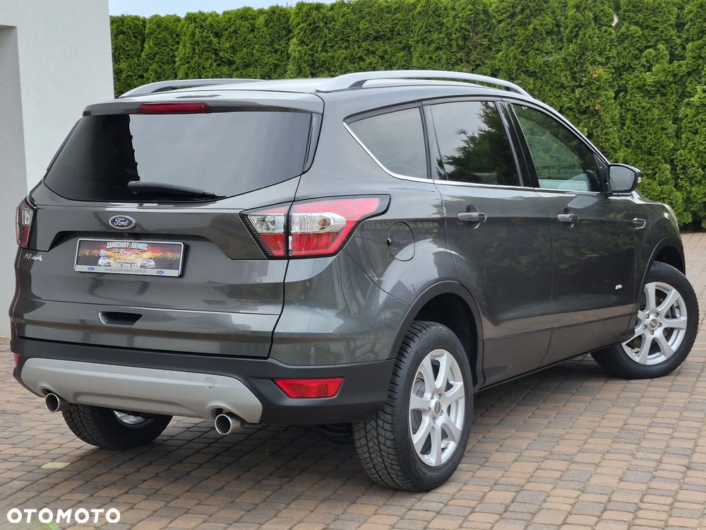 Ford Kuga - 38