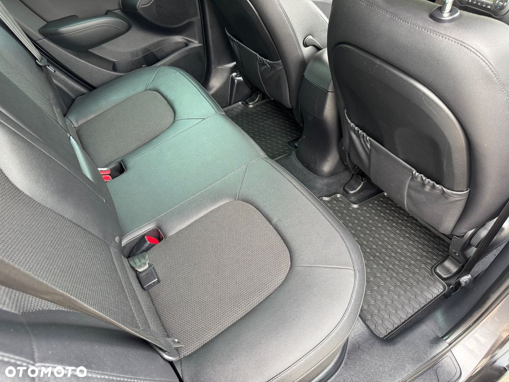 Hyundai ix35 2.0 CRDi Premium 4WD - 18