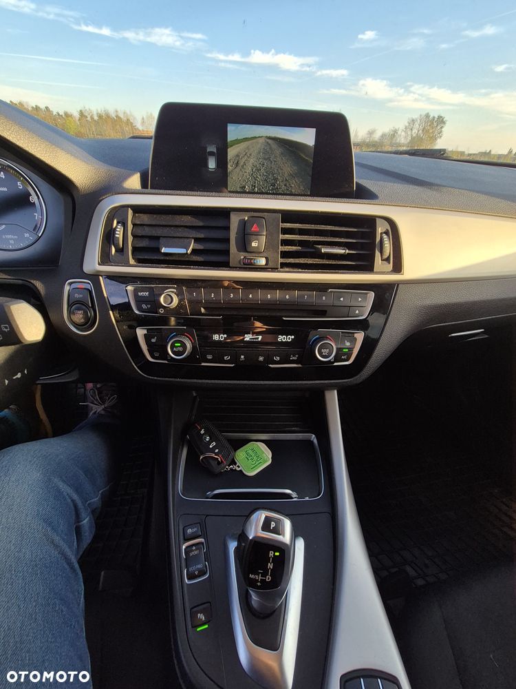 BMW Seria 1 120i Sport-Aut Urban Line - 18