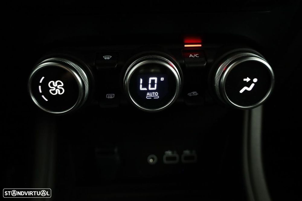 Renault Captur 1.0 TCe Techno - 13