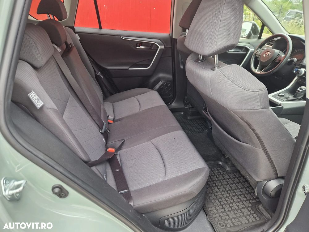 TOYOTA RAV4 2019 — imagine 10