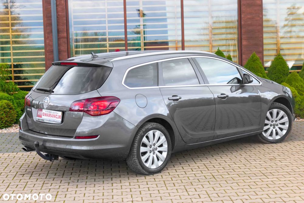 Opel Astra IV 1.4 T Cosmo S&S EU6 - 9