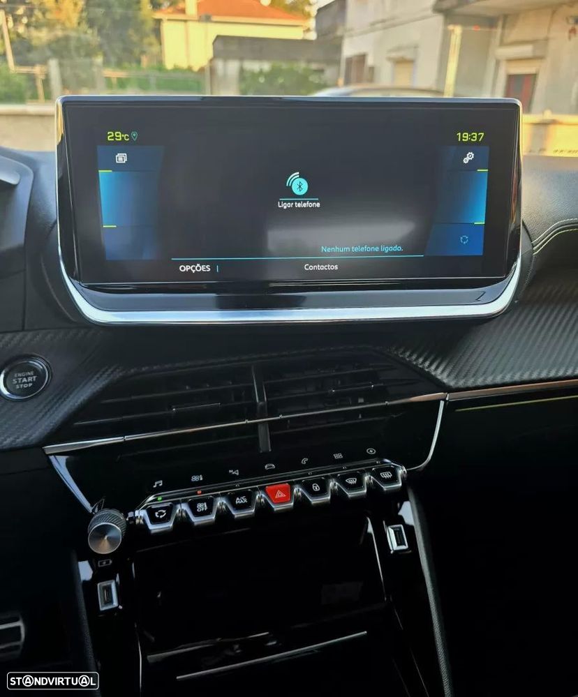 Peugeot e-2008 50 kWh Allure - 21