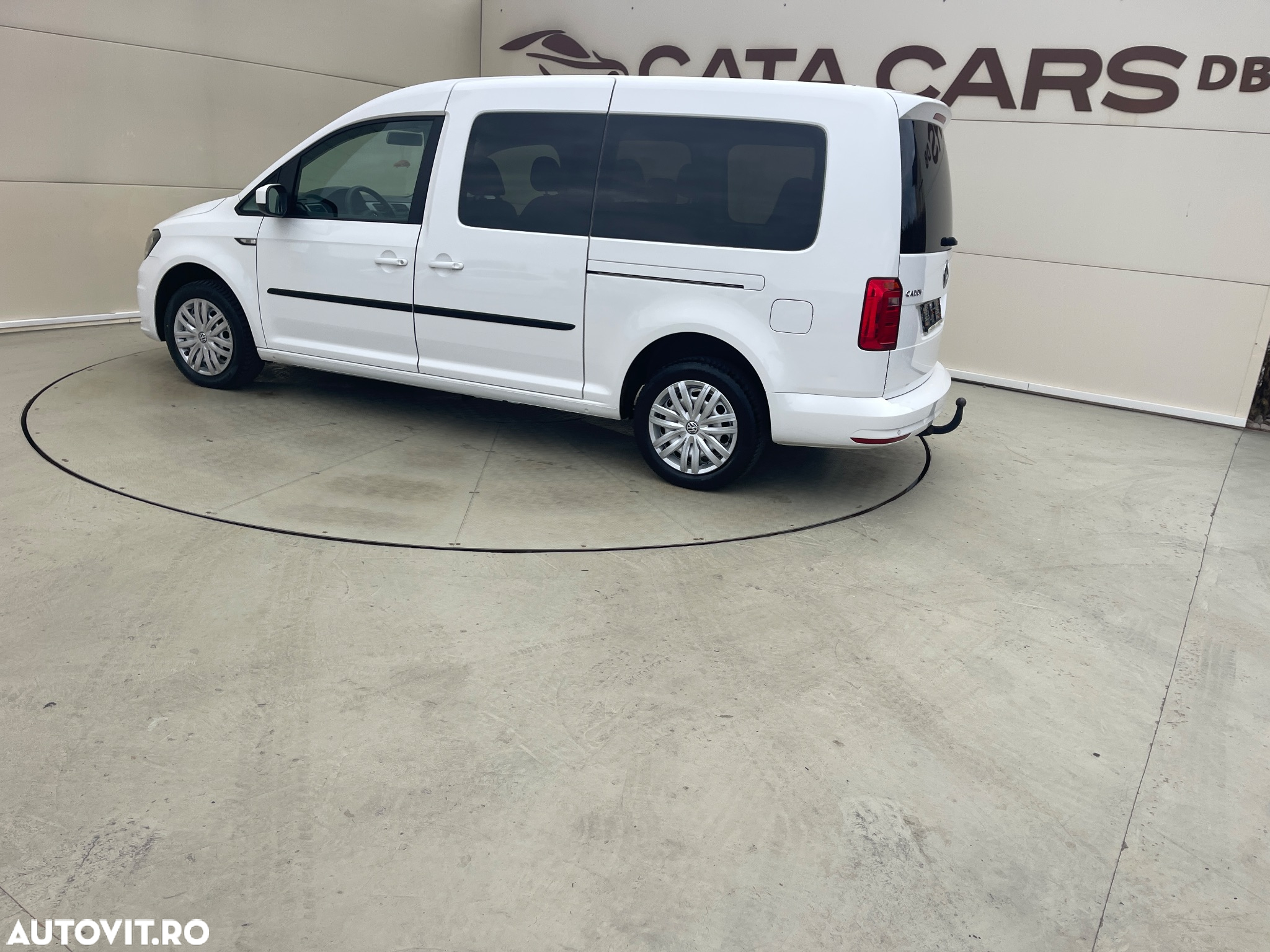 Volkswagen Caddy 2.0 TDI (7-Si.) Maxi Trendline - 10
