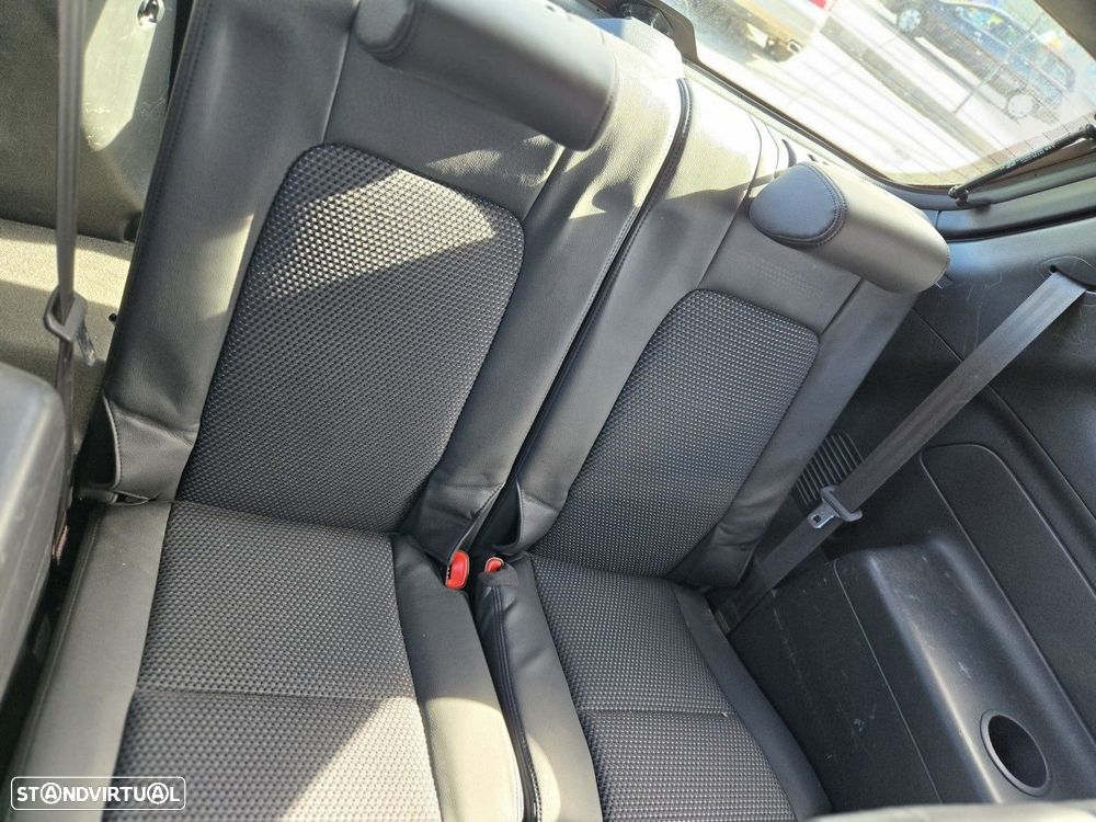 Chevrolet Captiva 2.0 VCDi LT 7L - 8
