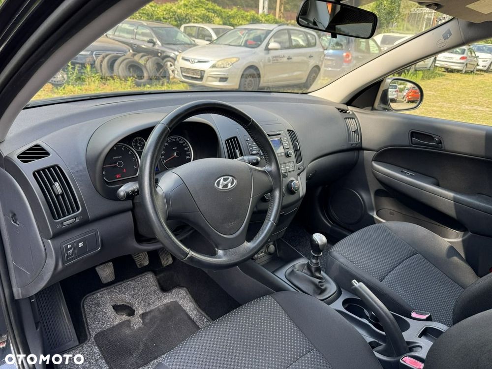 Hyundai i30 i30cw 1.4 FIFA WM Edition - 23