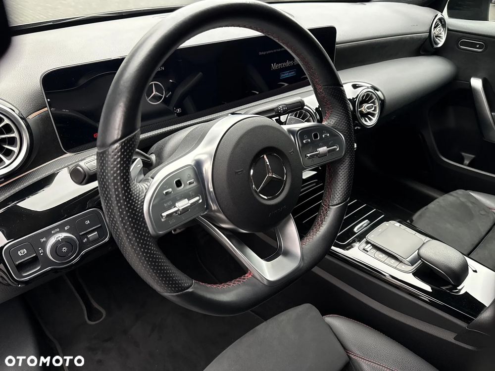 Mercedes-Benz Klasa A 200 AMG Line 7G-DCT - 11