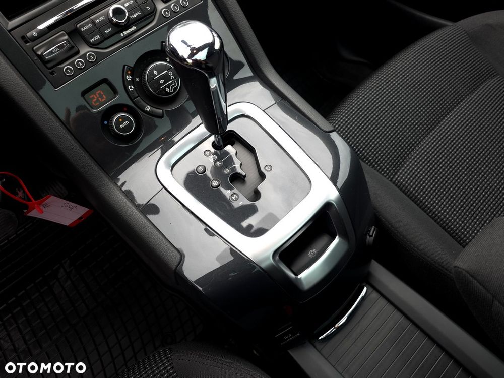 Peugeot 5008 - 22