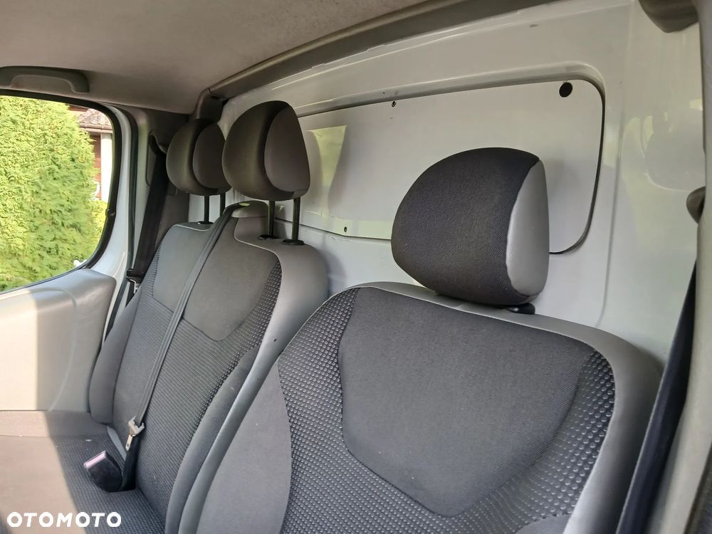 Opel VIVARO - 12