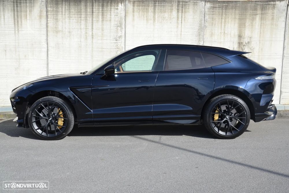 Aston Martin DBX 707 - 6