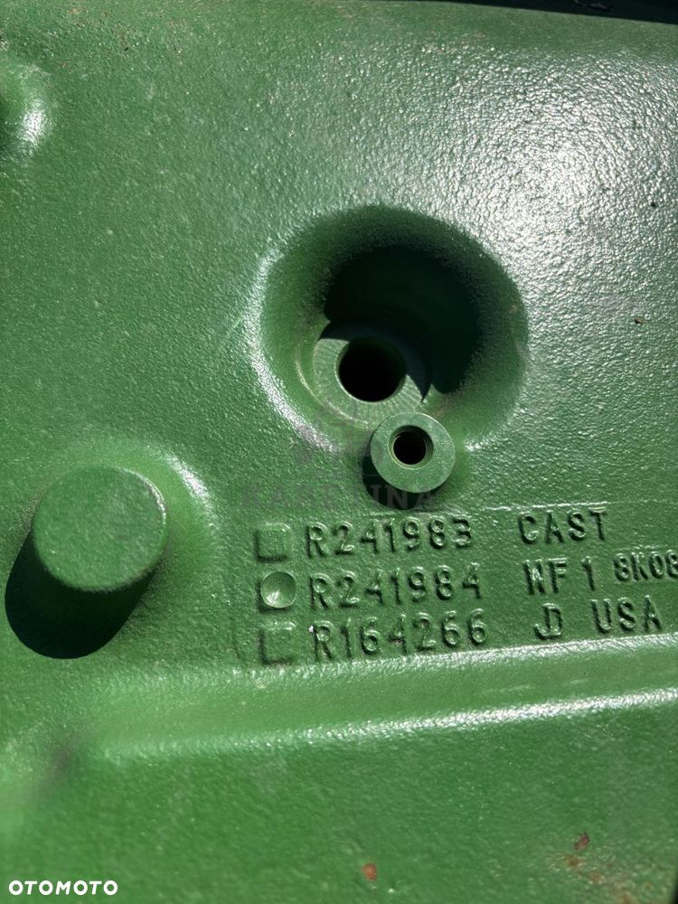 John Deere  7430 7530 7630 7820 7920 - obudowa skrzyni biegów R241984 - 2