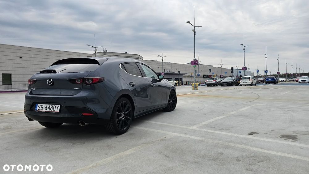 Mazda 3 2.0 mHEV AWD Hikari - 9