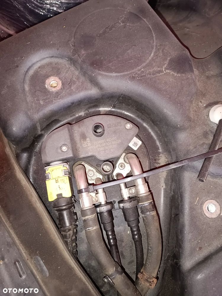 Zbiornik AdBlue komplet pompa czujnik wiązka DAF XF 106 LIFT Euro 6 OE2022767 - 4