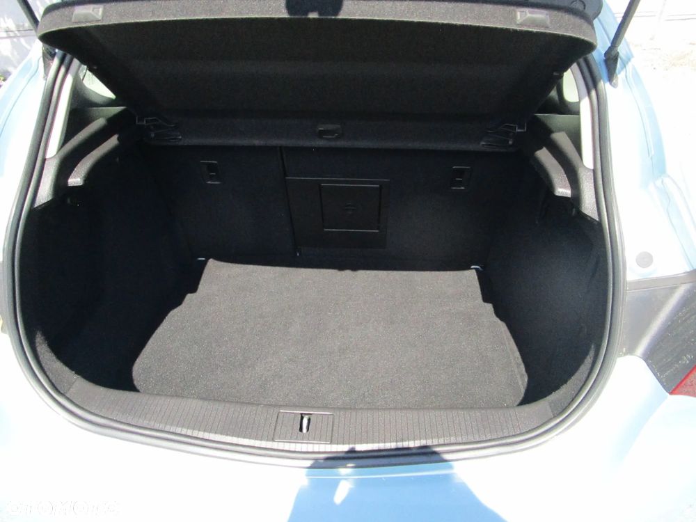 Opel Astra 1.6 Design Edition - 18