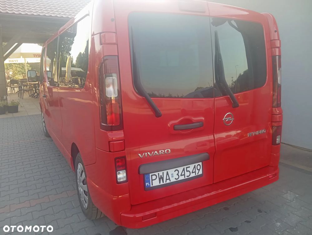 Opel Vivaro L2H1 2,9t Elegance Business - 25