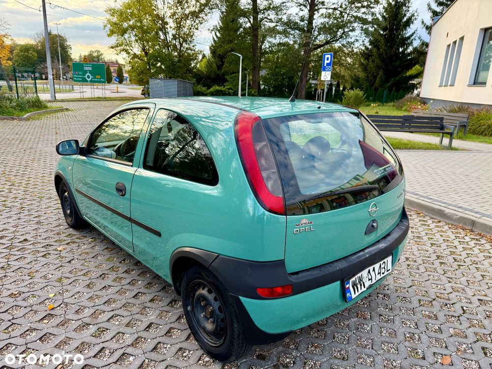 Opel Corsa 2002 photo 2