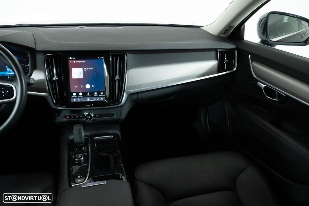Volvo V90 2.0 T6 PHEV Inscription Expression AWD - 17