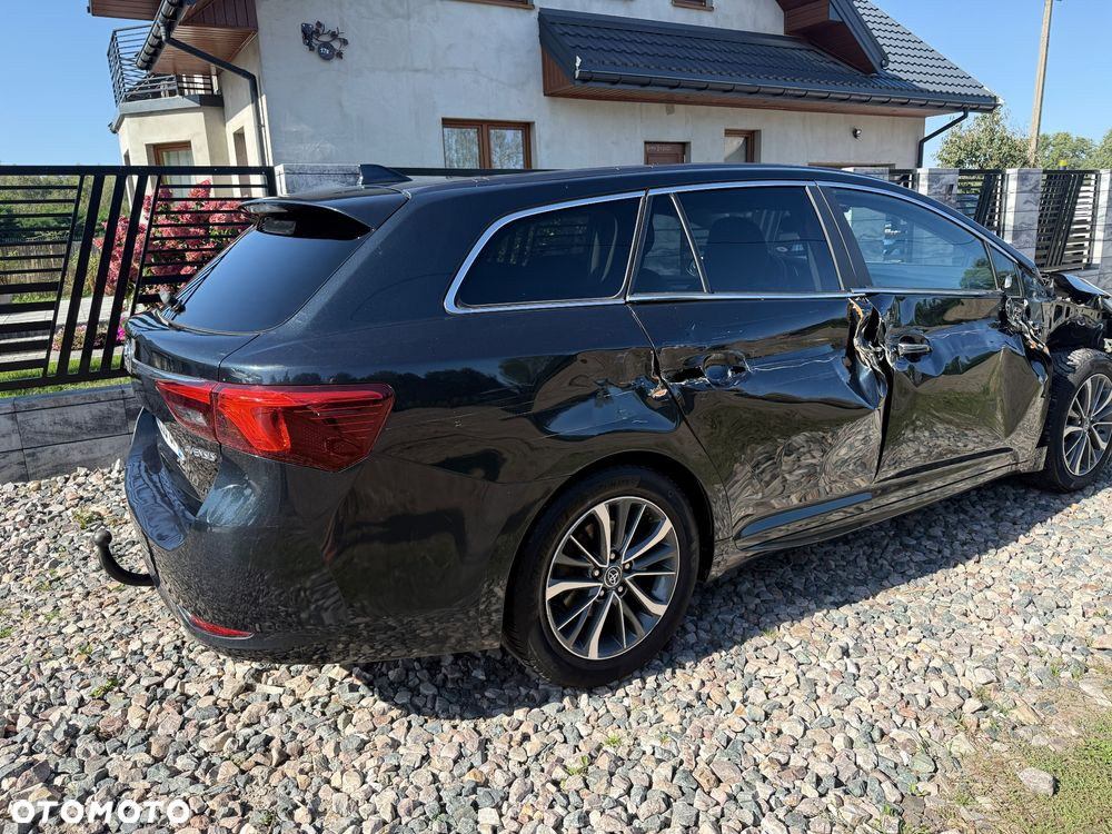 Toyota Avensis Combi 1.8 Multidrive S Edition - 8