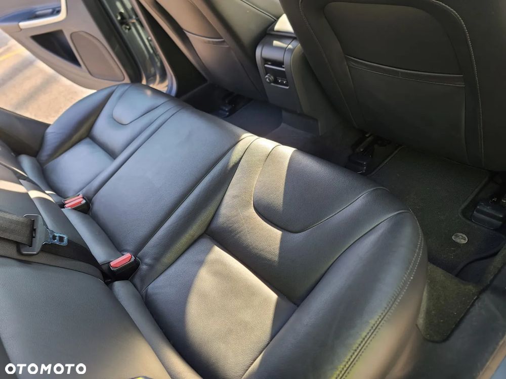 Volvo V60 D4 AWD Drive-E Summum - 14
