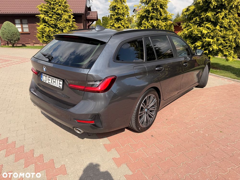 BMW Seria 3 320d MHEV Advantage - 2