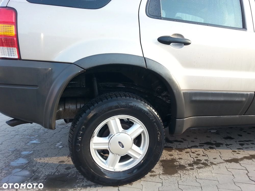 Ford Maverick - 5