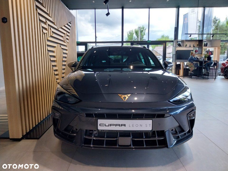 Cupra Leon Sportstourer - 3