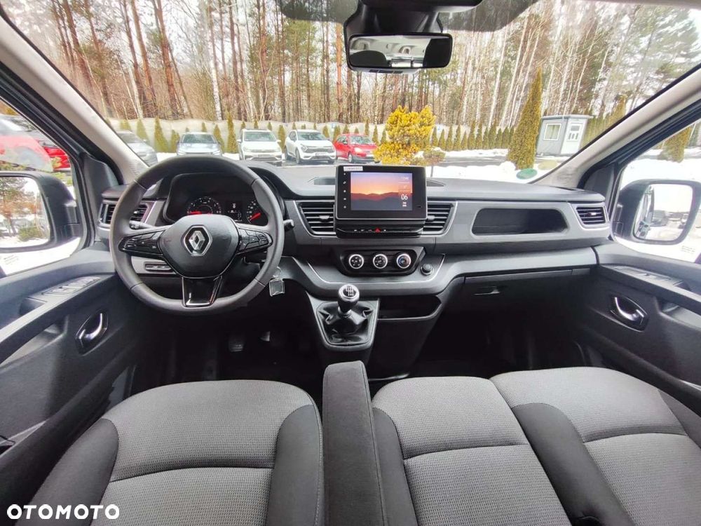 Renault Trafic - 22