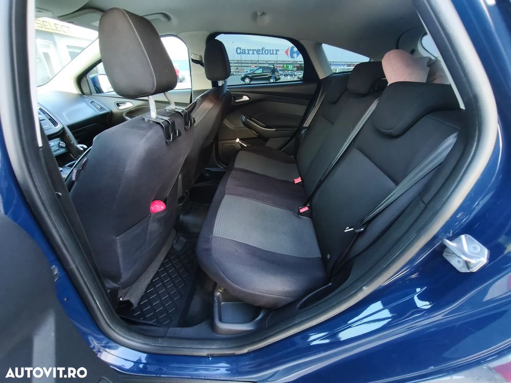 Ford Focus 1.0 EcoBoost Start-Stopp-System TITANIUM DESIGN - 11