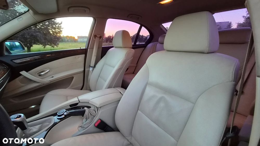 BMW Seria 5 520d Special Edition - 10