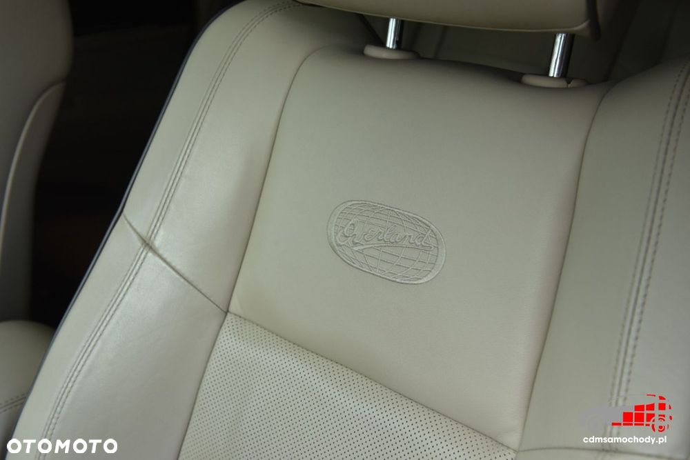 Jeep Grand Cherokee - 38