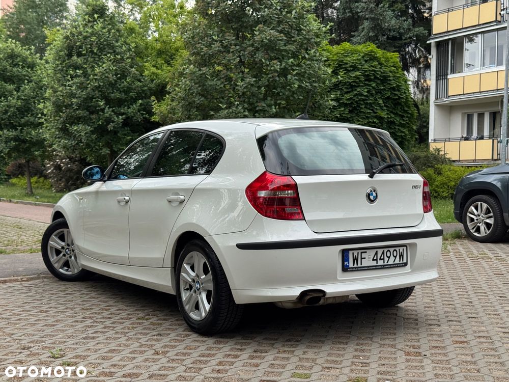 BMW Seria 1 116i - 5