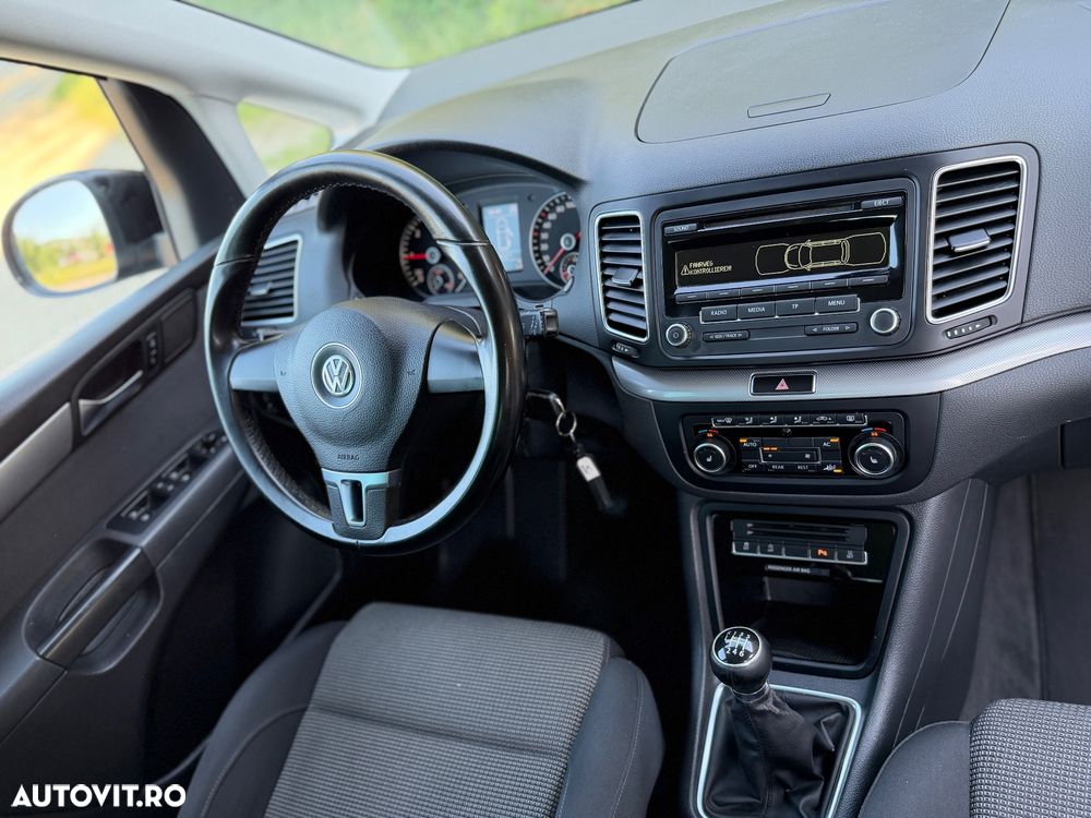 Volkswagen Sharan 2.0 TDI Trendline - 8