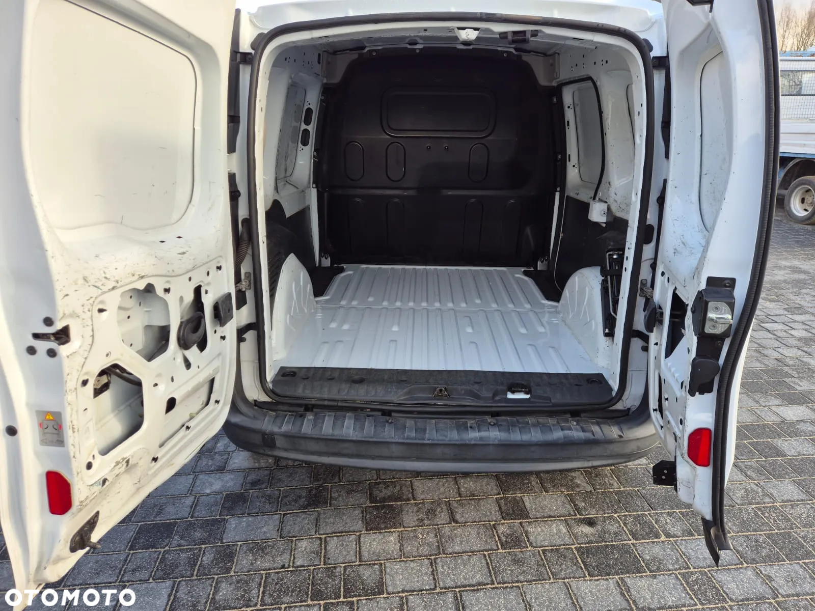 Mercedes-Benz CITAN 90KM KLIMA Faktura vat 23% - 12