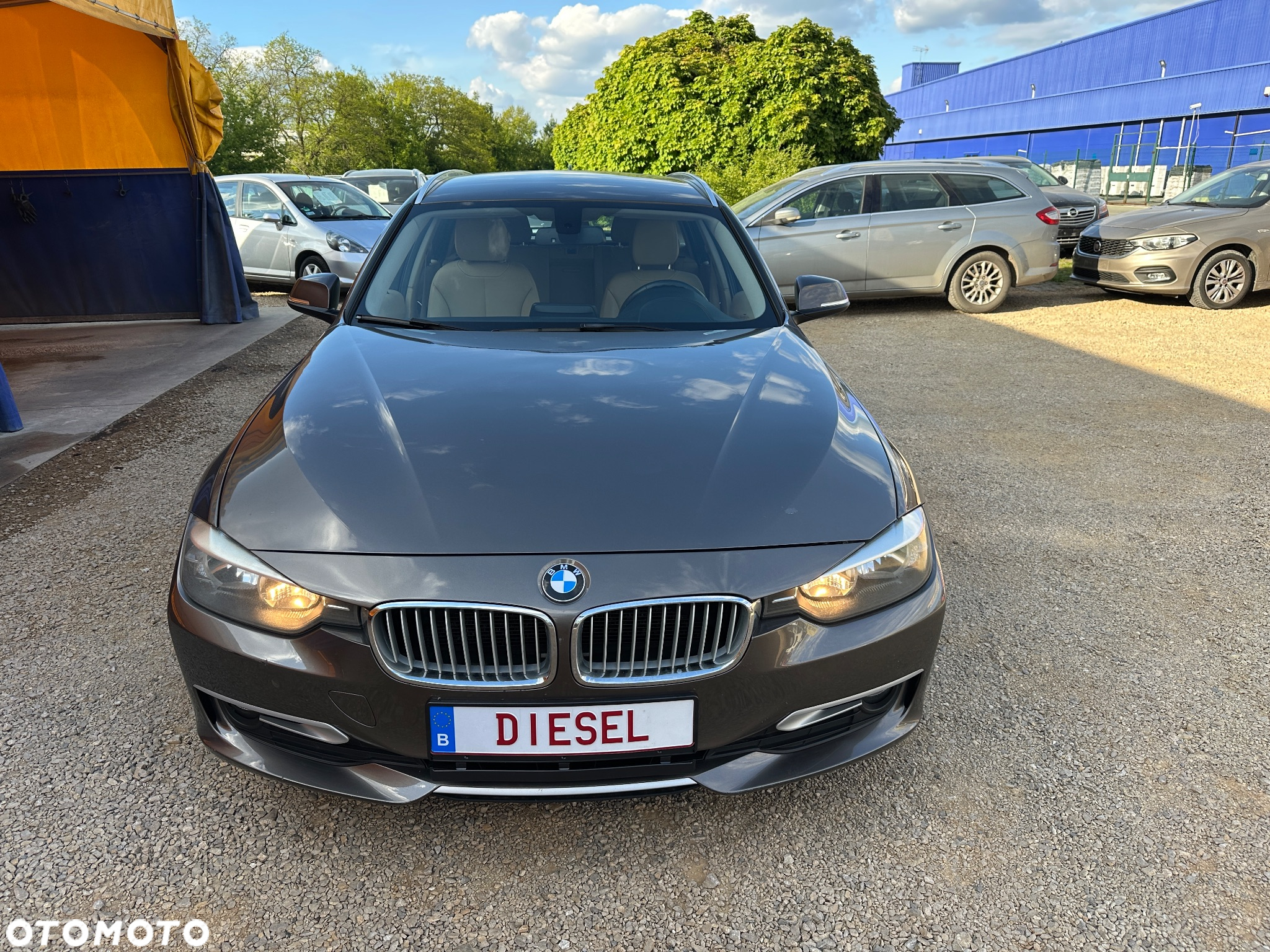 BMW Seria 3 318d DPF Touring Edition Exclusive - 3