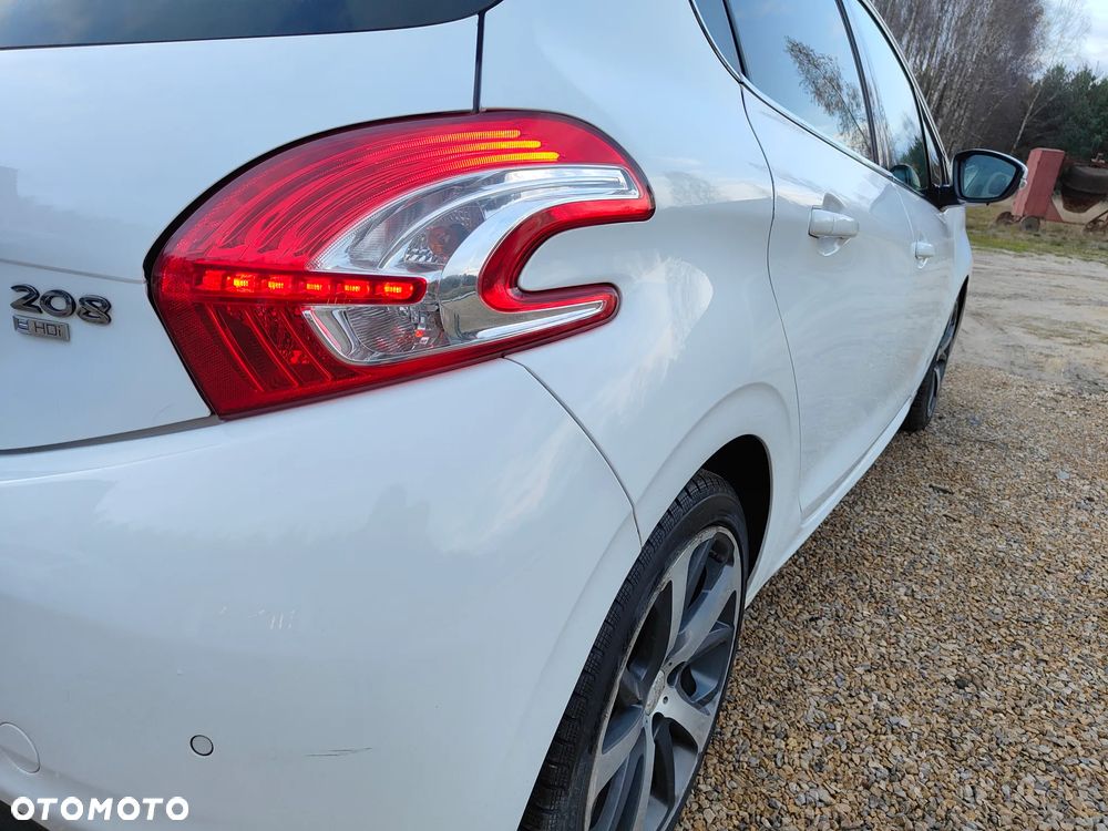 Peugeot 208 e-HDi 92 Stop&Start Active - 10