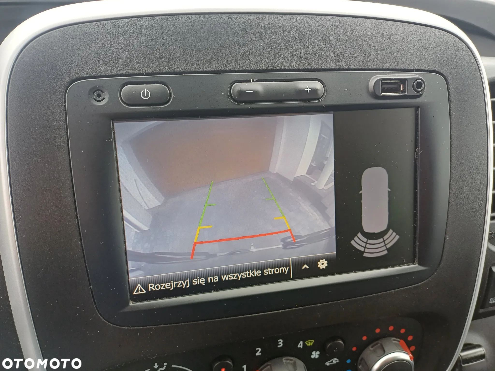 Renault Trafic - 30