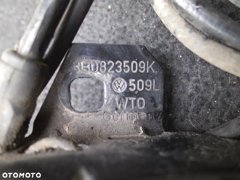 VW PASSAT B5 PRZEDLIFT LINKA MASKI CIĘGNO - 3