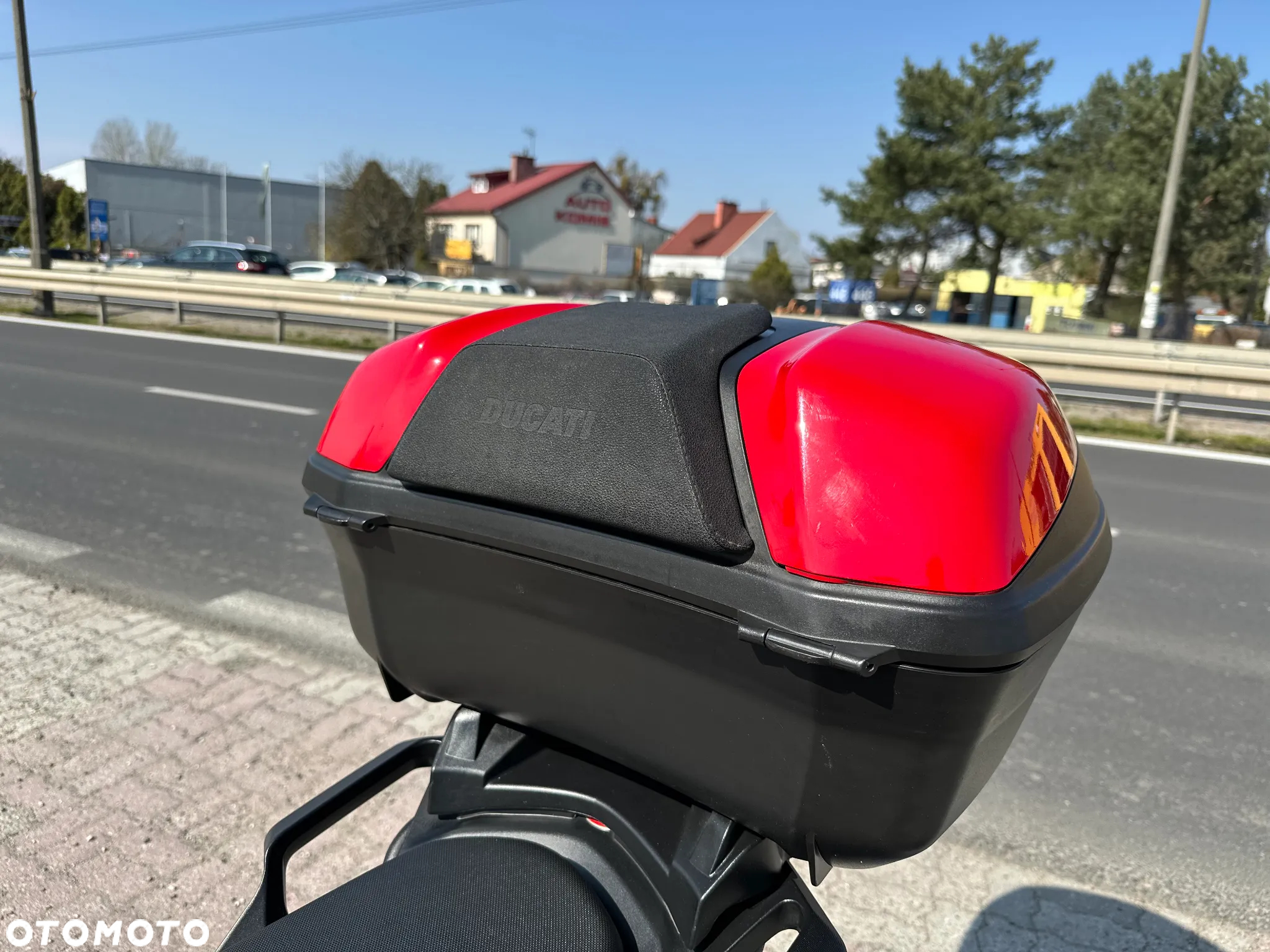 Ducati Multistrada - 13