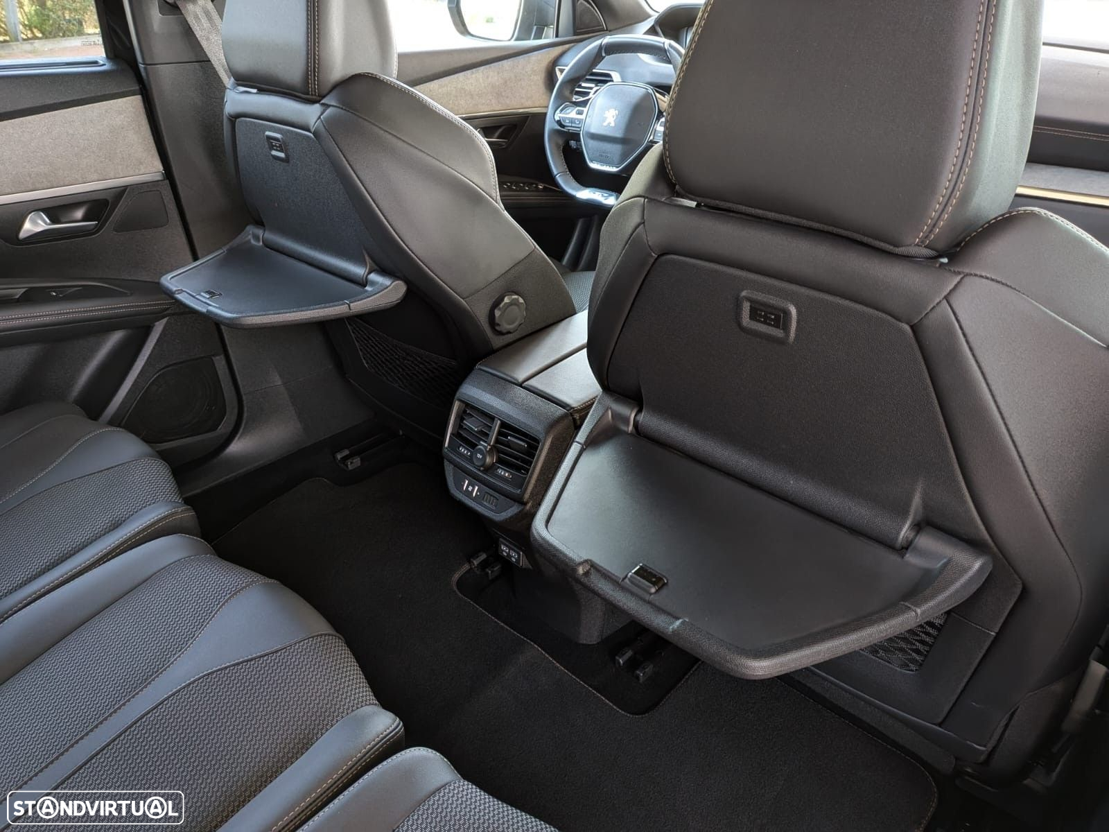 Peugeot 5008 1.5 BlueHDi Allure Pack EAT8 - 13
