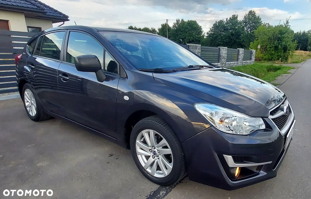 Subaru Impreza 2.0i Active - 15