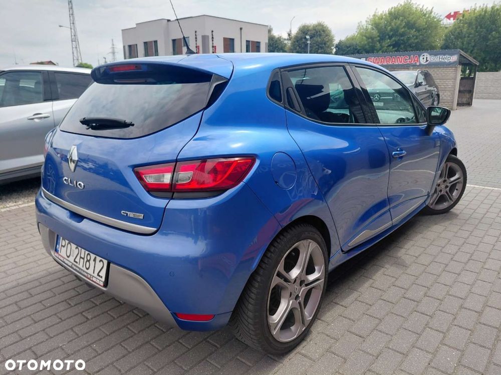Renault Clio - 8