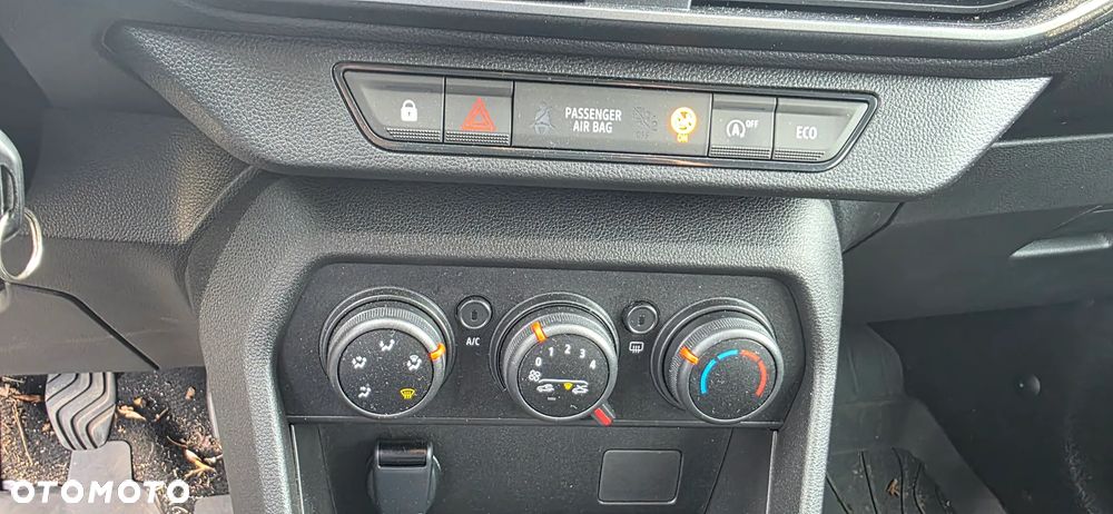 Dacia Sandero 1.0 TCe Comfort - 28