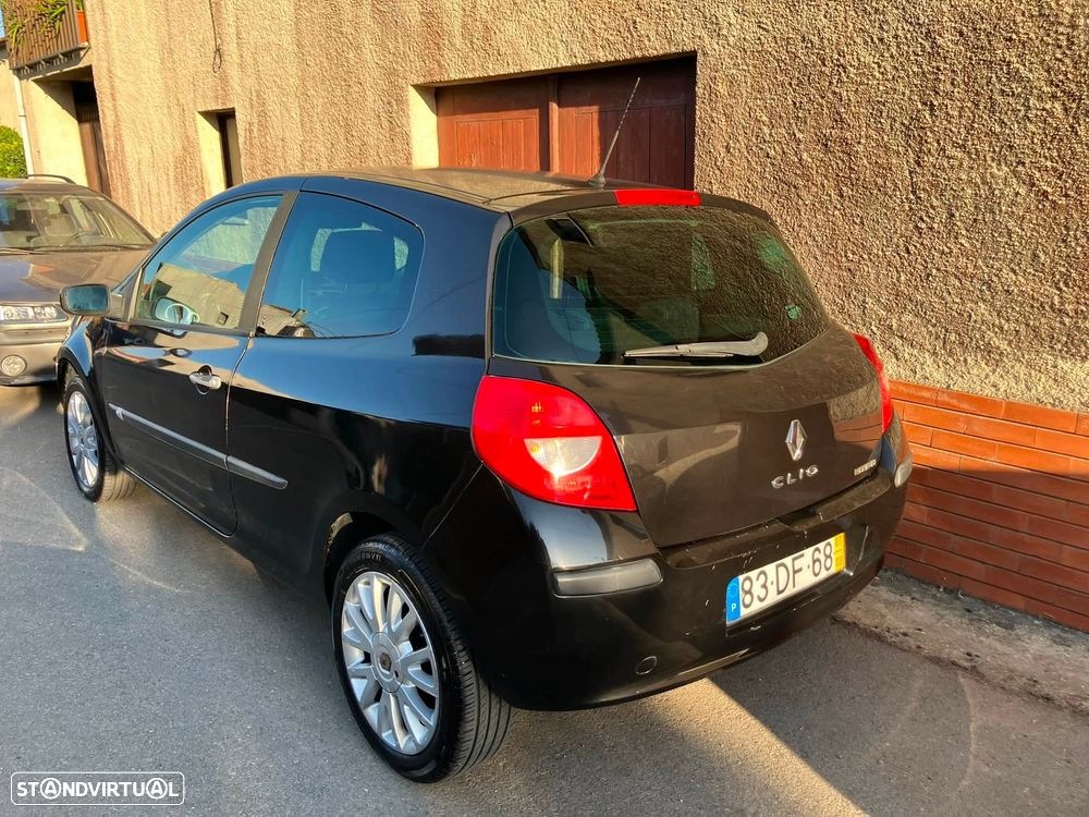 Renault Clio 1.5 dCi Dynamique - 11