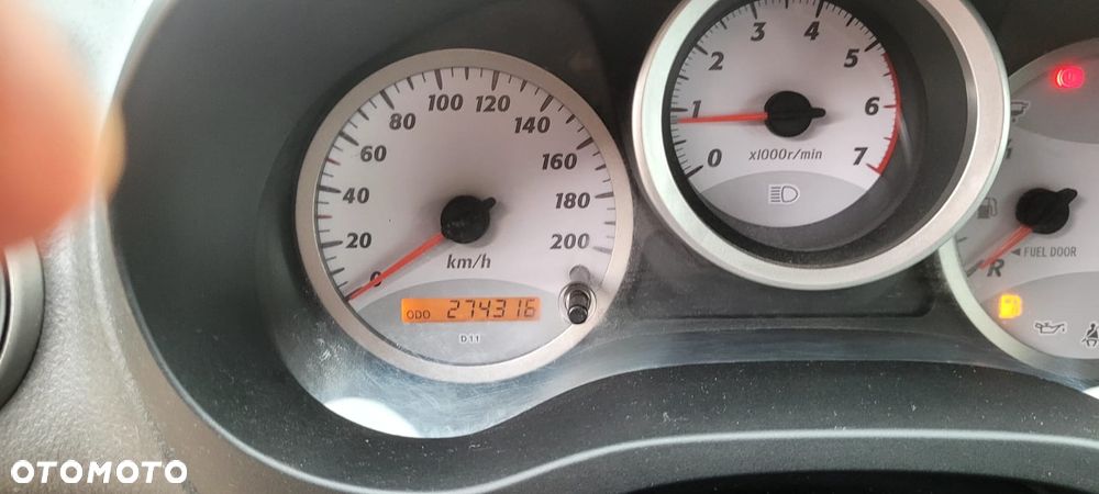 Toyota RAV4 - 3