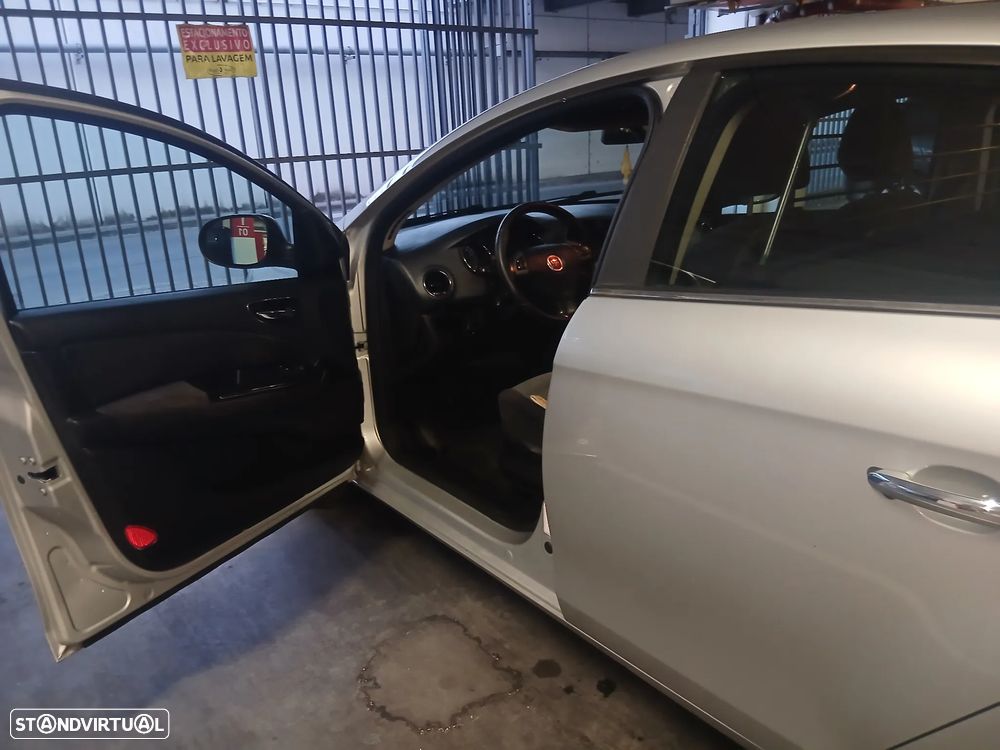 Fiat Bravo - 5