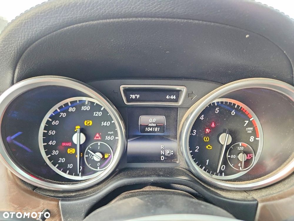 Mercedes-Benz GL - 9